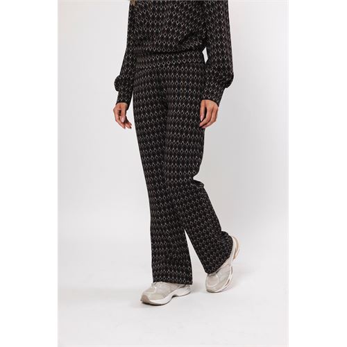 Poools ladieswear trousers - pant jacquard. available in size 40,44 (black)