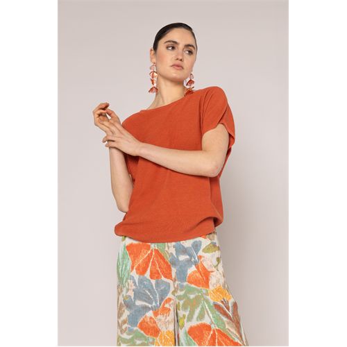 Anotherwoman ladieswear t-shirts & tops - top o-neck. available in size 42,44,46 (orange)