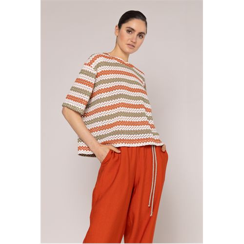 Anotherwoman ladieswear t-shirts & tops - <p>top in jersey jacquard, boxy model with short sleeves</p>.. available in size 36,38,40,42,44,46 (multicolor)